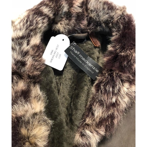 Chas Mackenzie Genuine Shearling Fur Vest - Made in England - NWT - Size L - - Picture 7 of 8